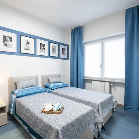 Dante לינה וארוחת בוקר 3*